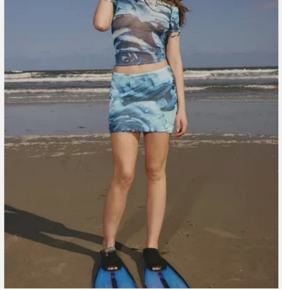 MIAOU X URBAN OUTFITTERS blue rose Moni Abstract‎ Liquid Mesh Mini Skirt size XS